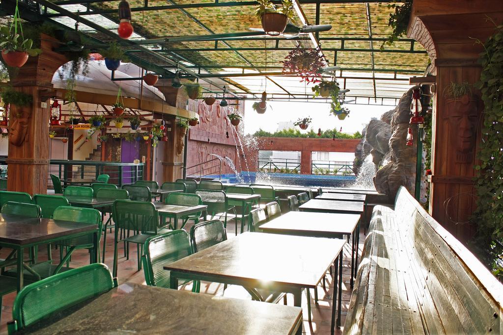 Parklane Hotel Mysore Εξωτερικό φωτογραφία